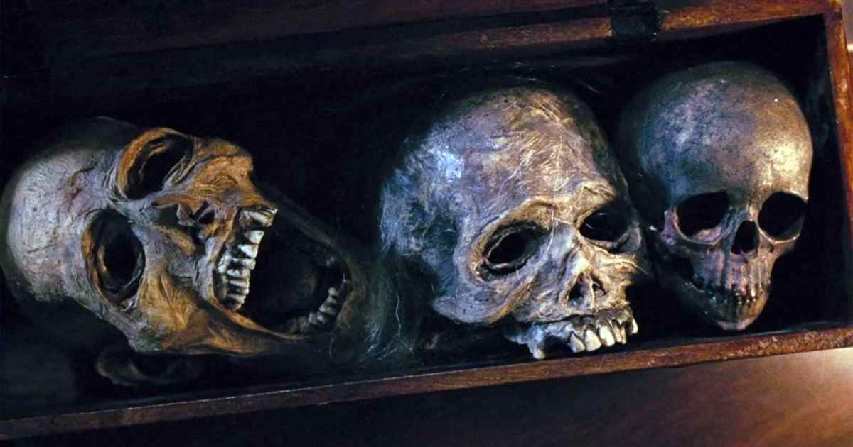 craneos-profanados-historia-de-terror