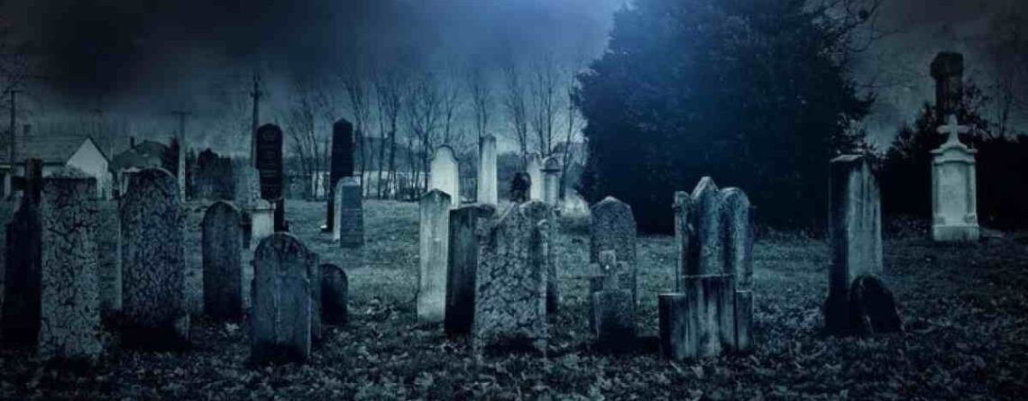 brujas-en-el-cementerio